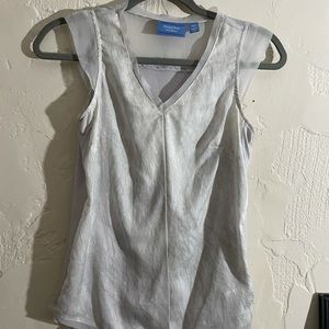 XS Gray Simply Vera blouse